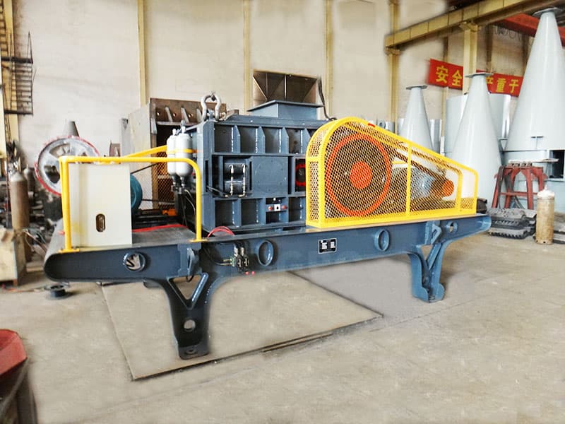 礦山機(jī)械中破碎機(jī)的類型有哪些 6 對(duì)輥式破碎機(jī)