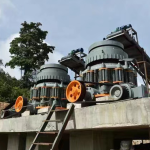全國破碎機(jī)廠家排名前十:上海丁博重工機(jī)械有限公司備受矚目 3 如何正確使用圓錐破碎機(jī)